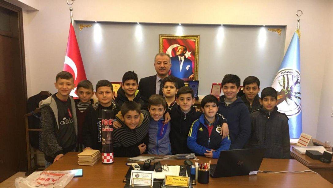 İlçe Milli Eğitim Müdürü Hilmi KAPO, Samandağ Küçükler Futbol Şampiyonlarını Makamında Ağırladı.