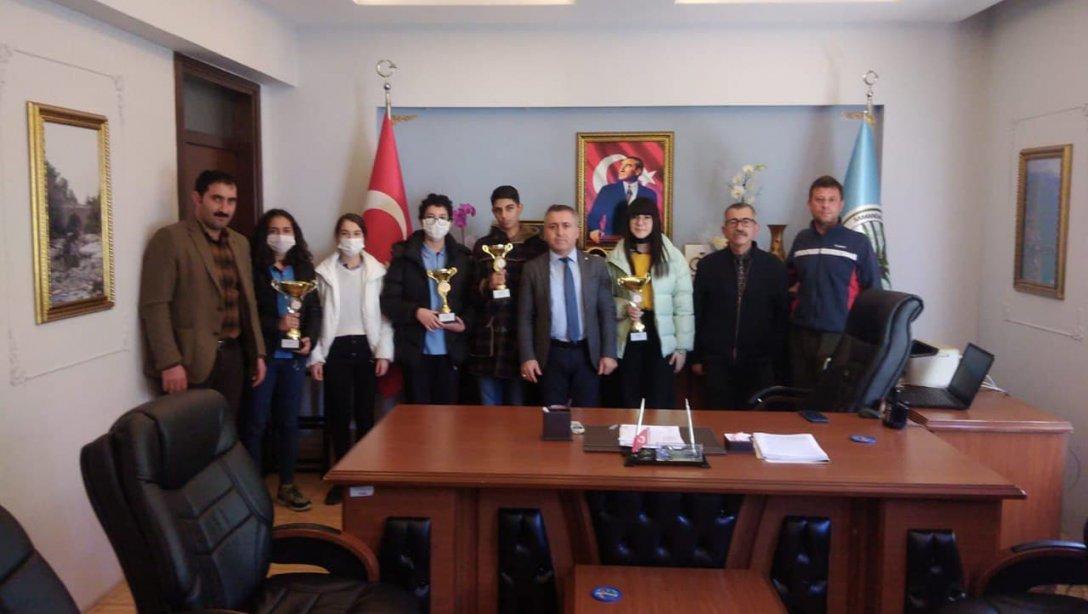 Hatay Okullar Arası Genç Kızlar Badminton ve Hentbol Branşlarında Samandağ Atatürk Anadolu Lisesi Hatay Şampiyonu
