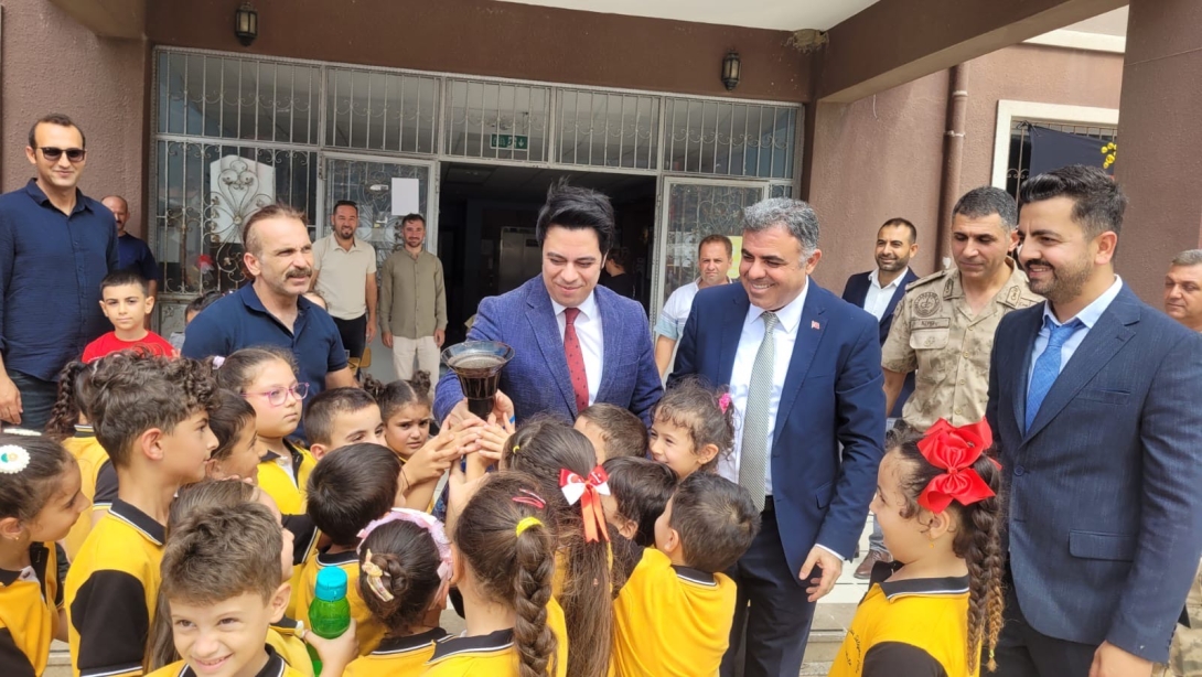 İlköğretim Haftası Coşkuyla Kutlandı